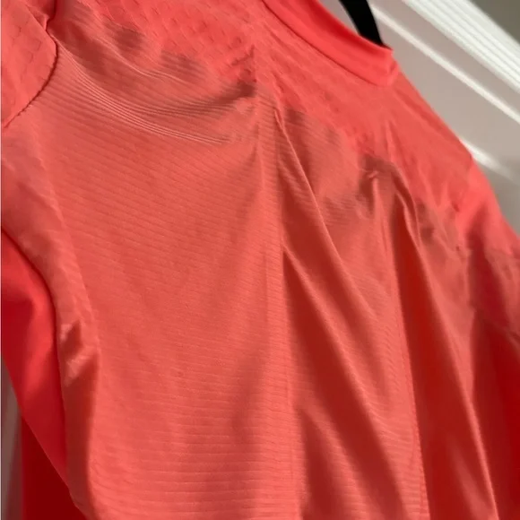 Rapha Souplesse Aero Jersey - Coral - Picture 6 of 9
